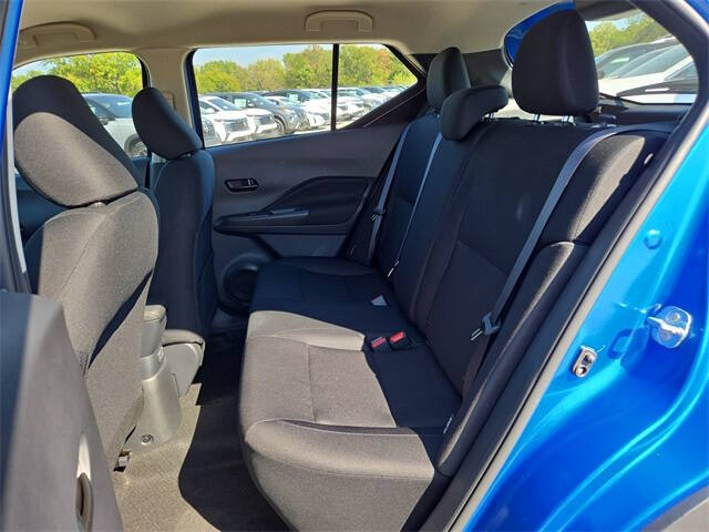 2025 Nissan Kicks Play S