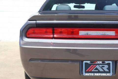 2013 Dodge Challenger SXT