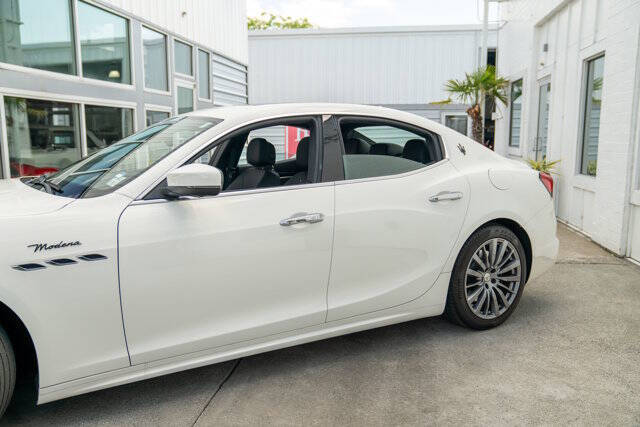 2022 Maserati Ghibli Modena