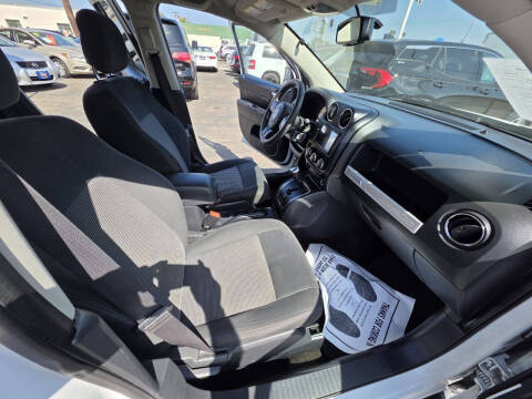 2017 Jeep Compass Sport