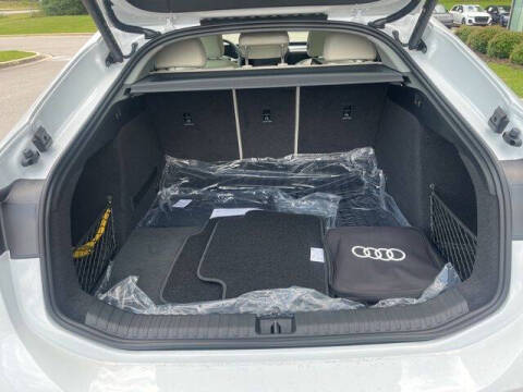 2025 Audi A6 Sportback e-tron Premium Plus