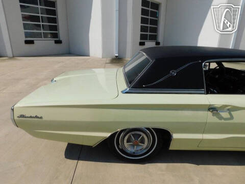1966 Ford Thunderbird