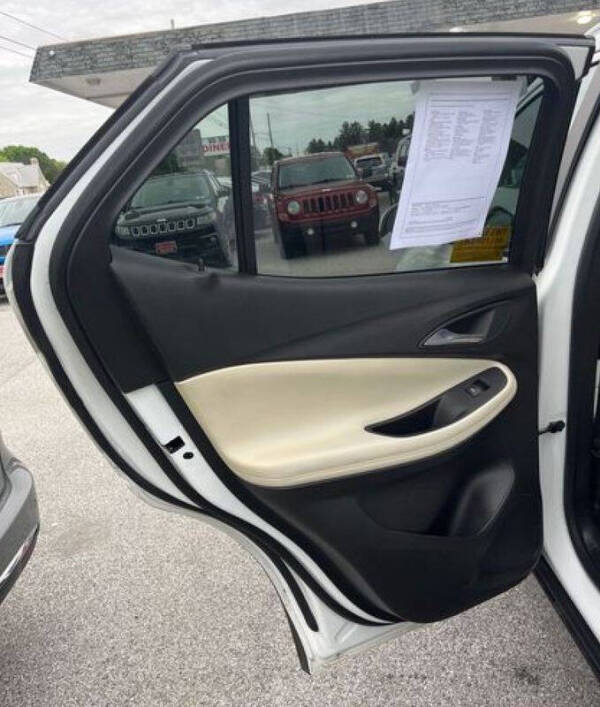 2022 Buick Encore GX Select