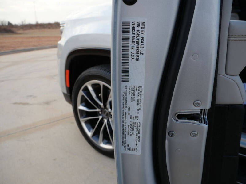 2023 Jeep Wagoneer Series II