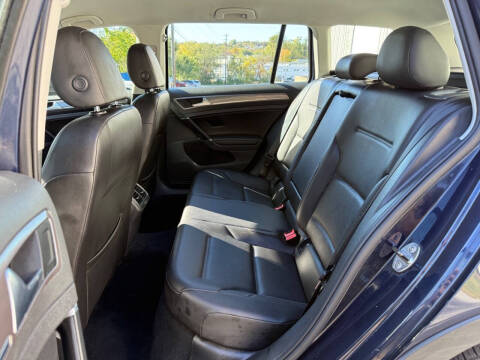 2017 Volkswagen Golf Alltrack TSI S 4Motion