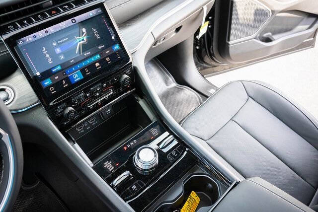 2025 Jeep Grand Cherokee Overland