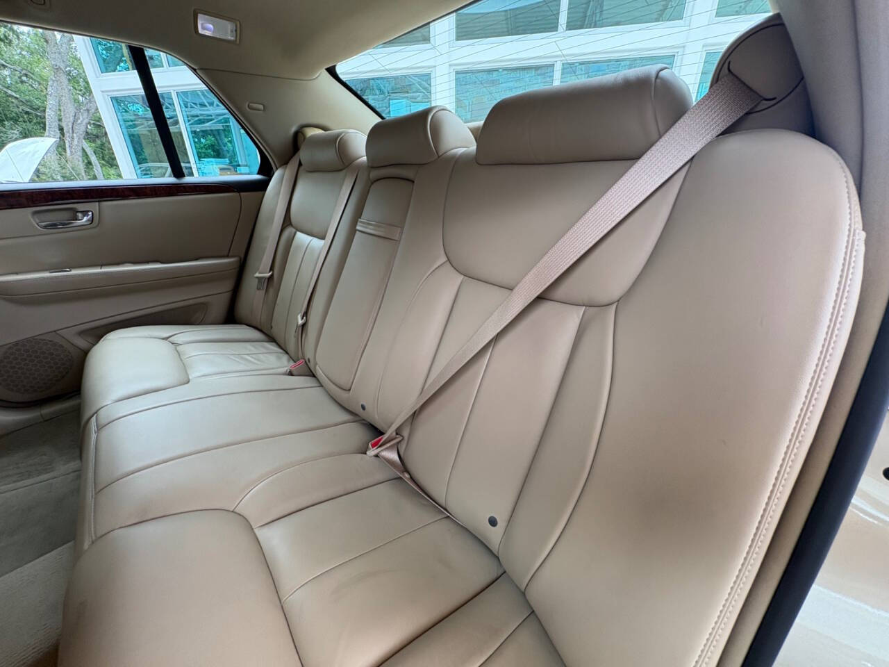 2007 Cadillac DTS 30
