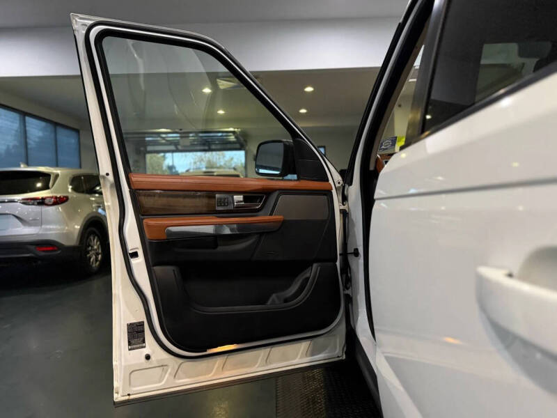 2013 Land Rover Range Rover Sport HSE LUX