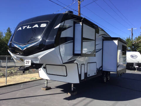 2023 Dutchmen Atlas 2532RDF / 29ft Reduced