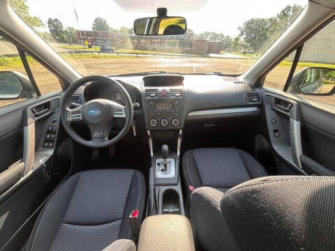 2014 Subaru Forester 2.5i