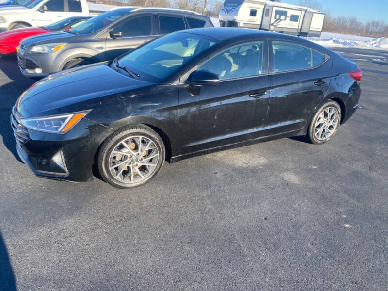 Used 2019 Hyundai Elantra Limited with VIN KMHD84LFXKU796152 for sale in Leesburg, OH
