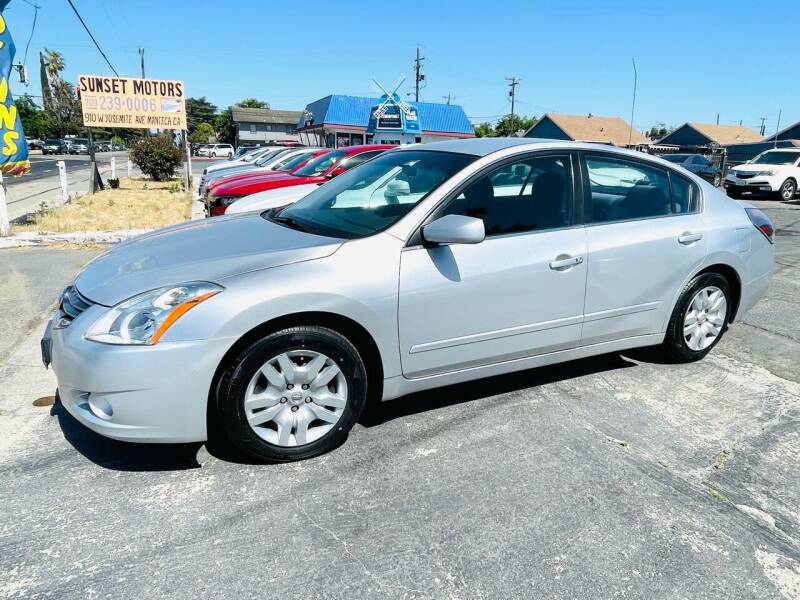 2010 Nissan Altima for sale at Sunset Motors in Manteca CA