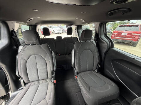 2020 Chrysler Pacifica Touring