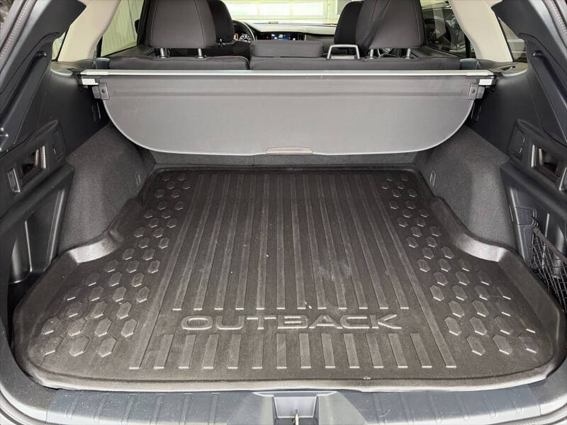 2023 Subaru Outback Premium