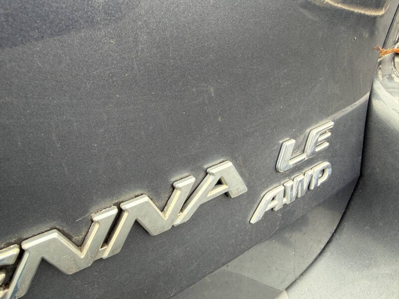 2009 Toyota Sienna LE 7-Passenger