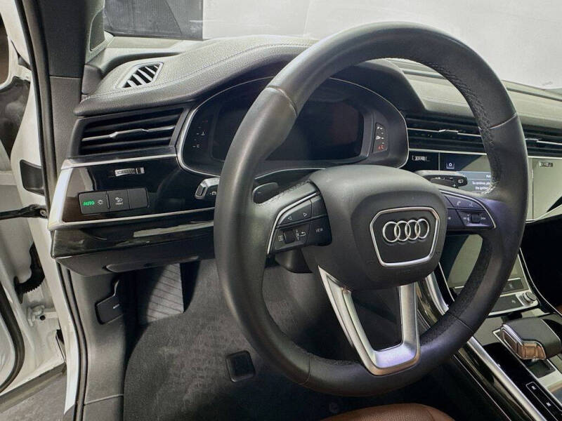 2023 Audi Q7 quattro Premium Plus 55 TFSI
