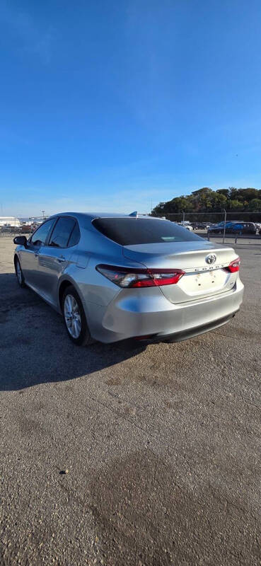 2021 Toyota Camry LE