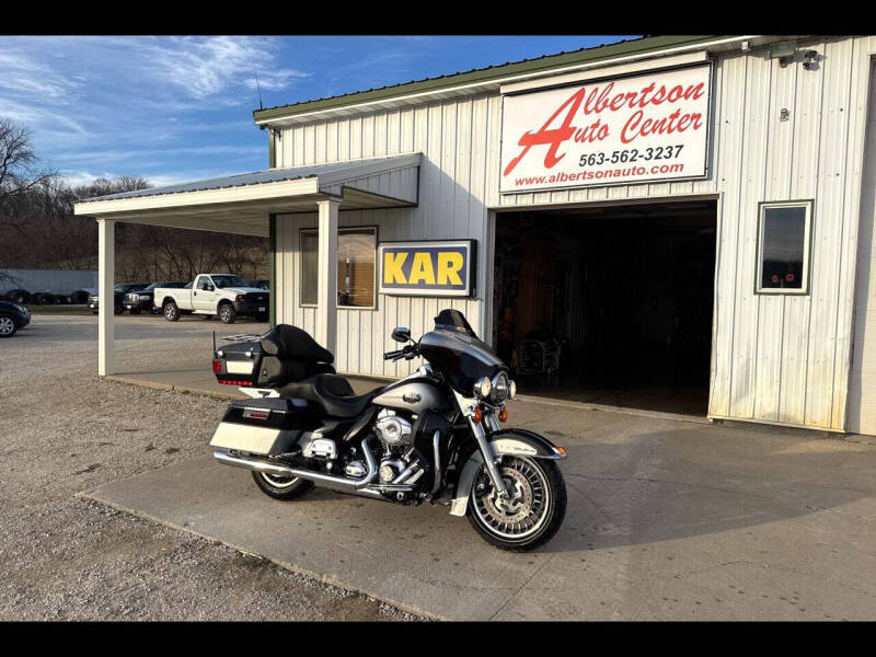 2010 Harley-Davidson FLHTCU Ult EG Classic
