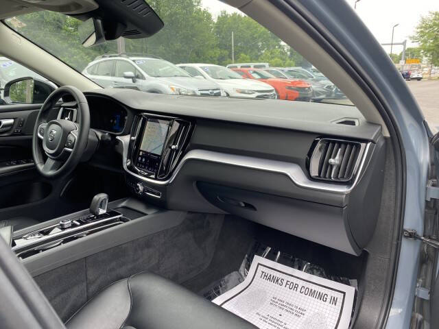 2023 Volvo S60