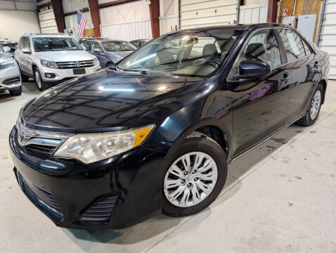 2012 Toyota Camry for sale at Nice Ride Auto Wholesale in Eastlake OH