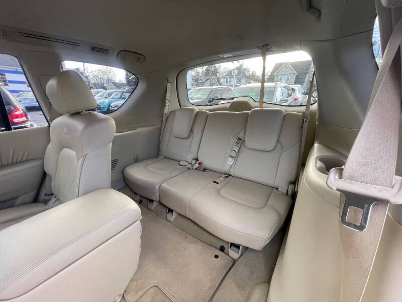 2011 Infiniti QX56