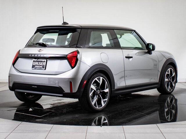 2025 MINI Hardtop 2 Door