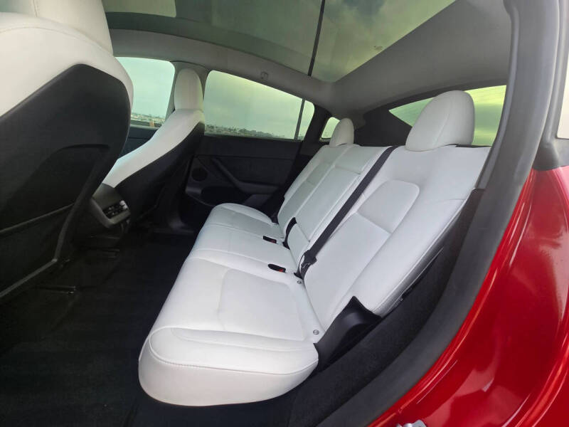 2023 Tesla Model Y Performance