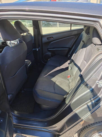2018 Toyota Prius Two