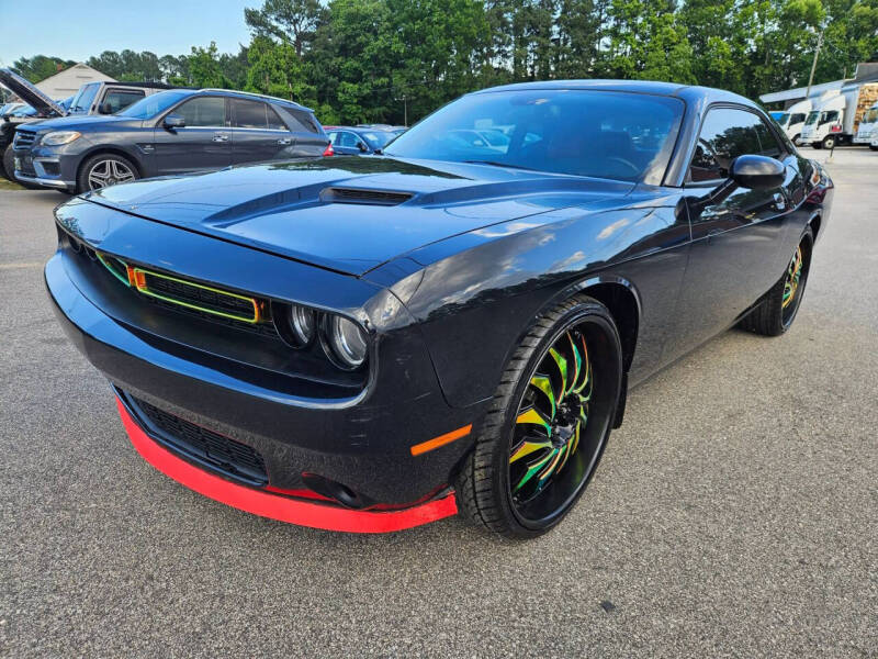 2015 Dodge Challenger SXT Plus