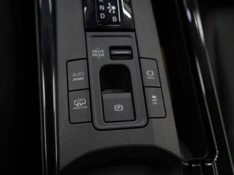 2025 Toyota Prius Plug-in Hybrid XSE