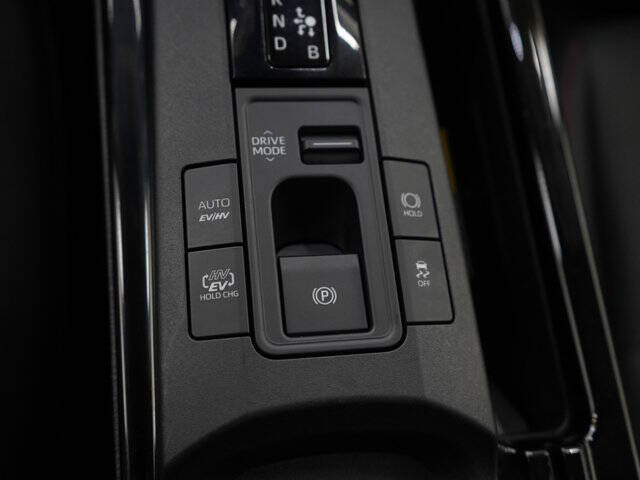 2025 Toyota Prius Plug-in Hybrid XSE