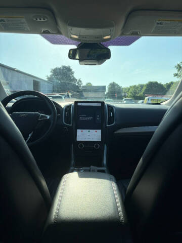 2022 Ford Edge