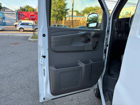 2013 Chevrolet Express 2500
