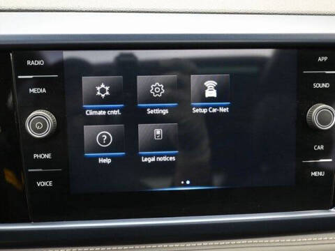 2024 Volkswagen Taos SE 4Motion