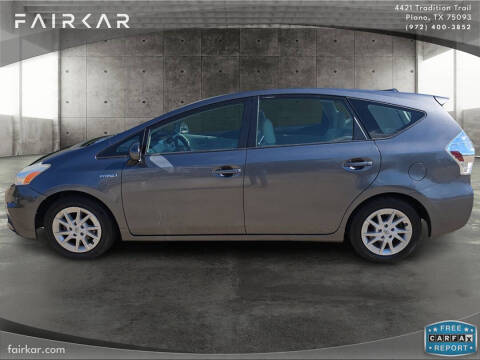2012 Toyota Prius v Three