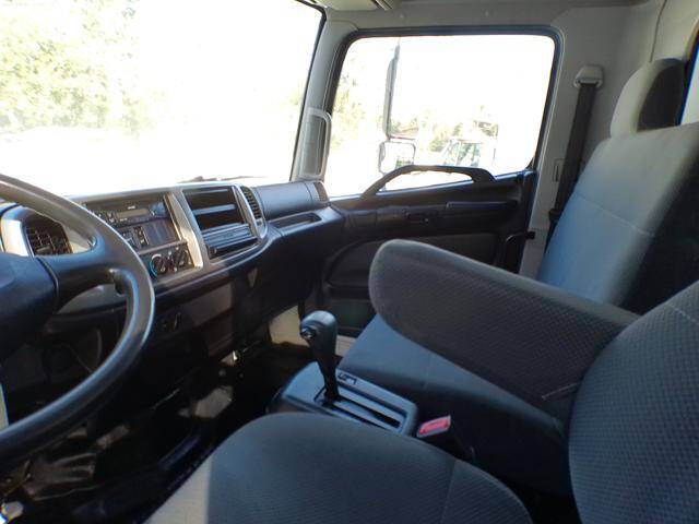 2016 Hino Conventional Cab