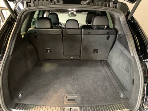 2017 Porsche Cayenne Turbo