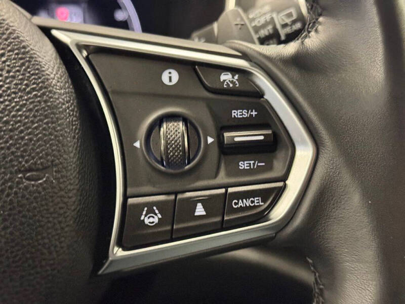 2025 Acura MDX w/Tech