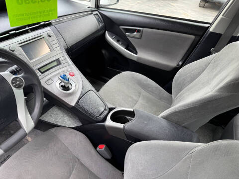 2014 Toyota Prius Two
