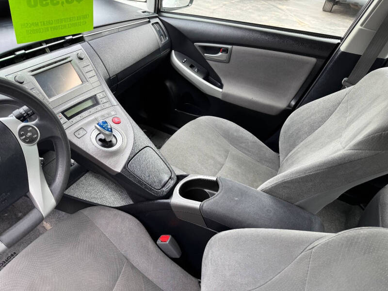 2014 Toyota Prius Two