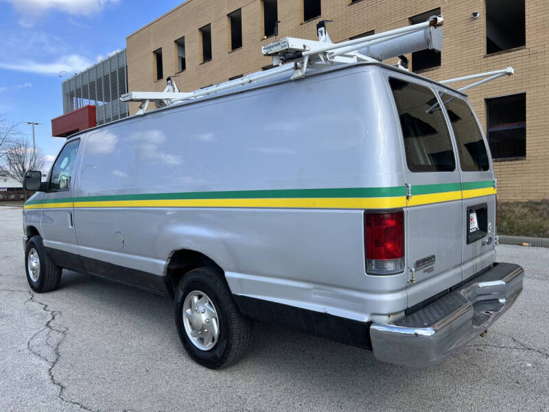 2011 Ford E-Series E-250