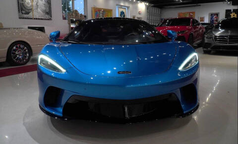 2022 McLaren GT