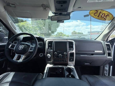 2015 RAM 1500 Laramie