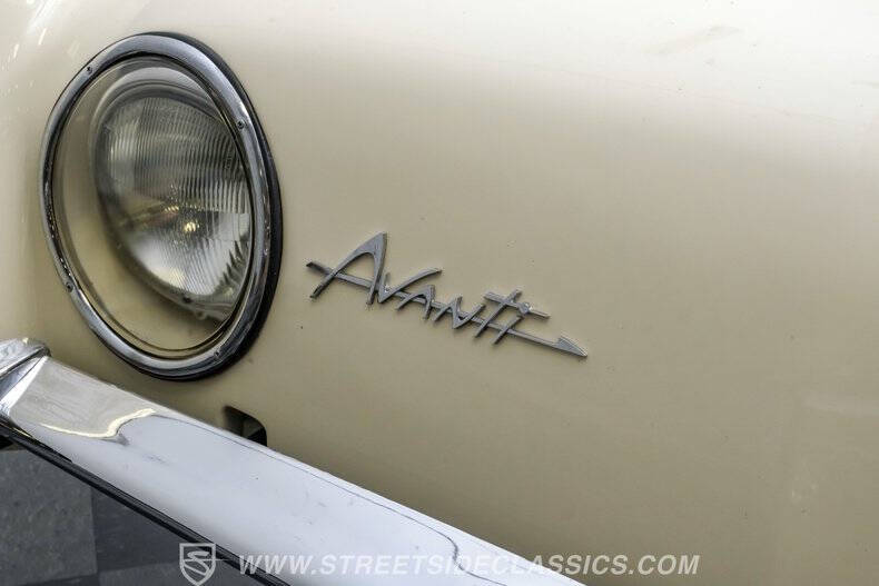 1963 Studebaker Avanti