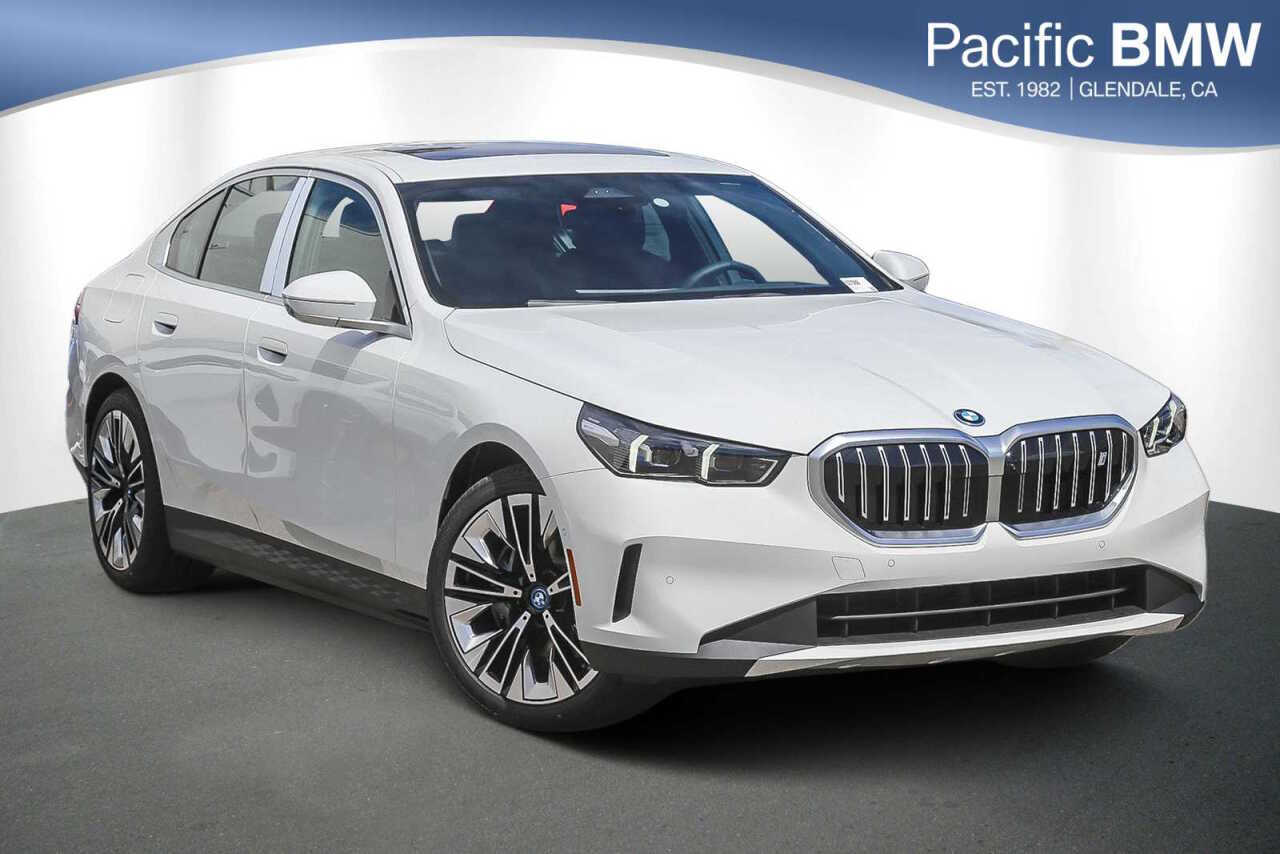 2025-bmw-i5-edrive40-4dr-sedan.jpg