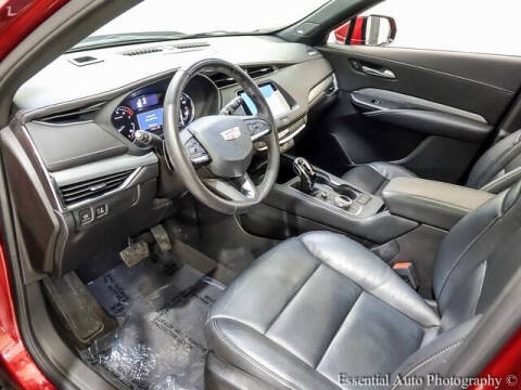 2023 Cadillac XT4 Premium Luxury