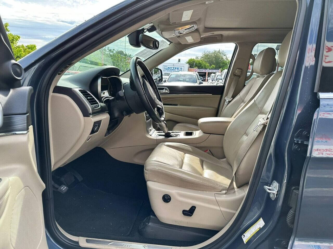 2020 JEEP Grand Cherokee SUV / Crossover - $27,995