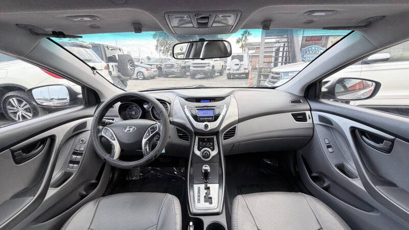 2012 Hyundai Elantra Limited