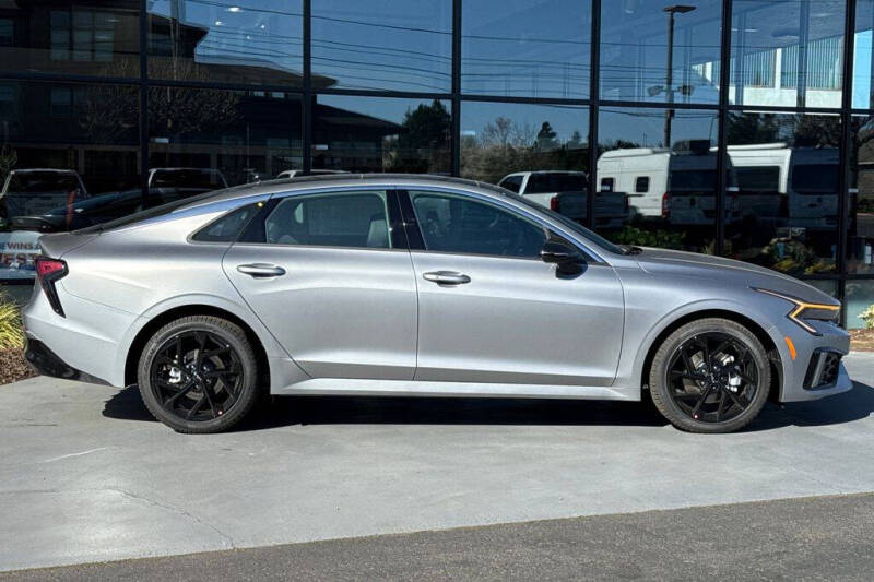 2026 Kia K5