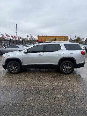 2017 GMC Acadia SLT-1